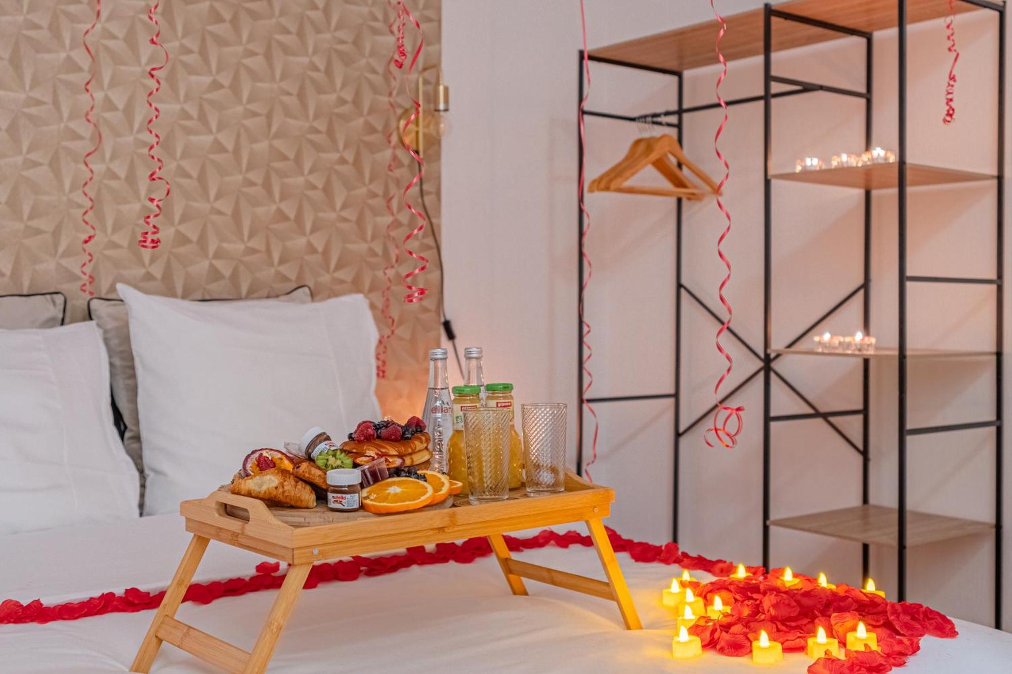Appartamento Luxury Cinephile - Netflix - 2 Balcons - Garage Prive - Minibar Grenoble Esterno foto